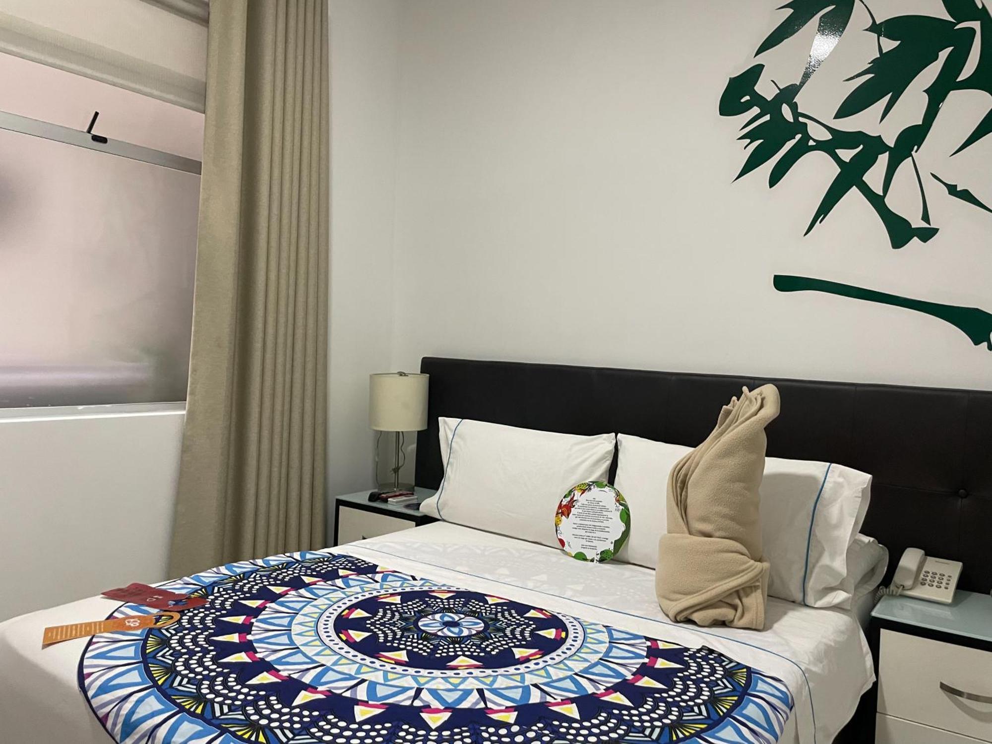 Hotel Bolivariana Plaza Medellín Dış mekan fotoğraf